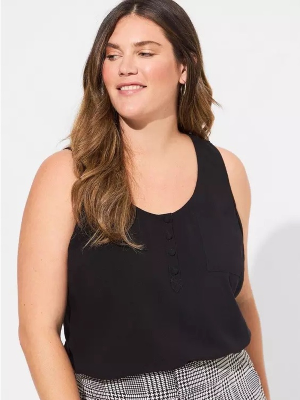 NEW torrid black challis Henley pocket sleeveless tank size 4 4X